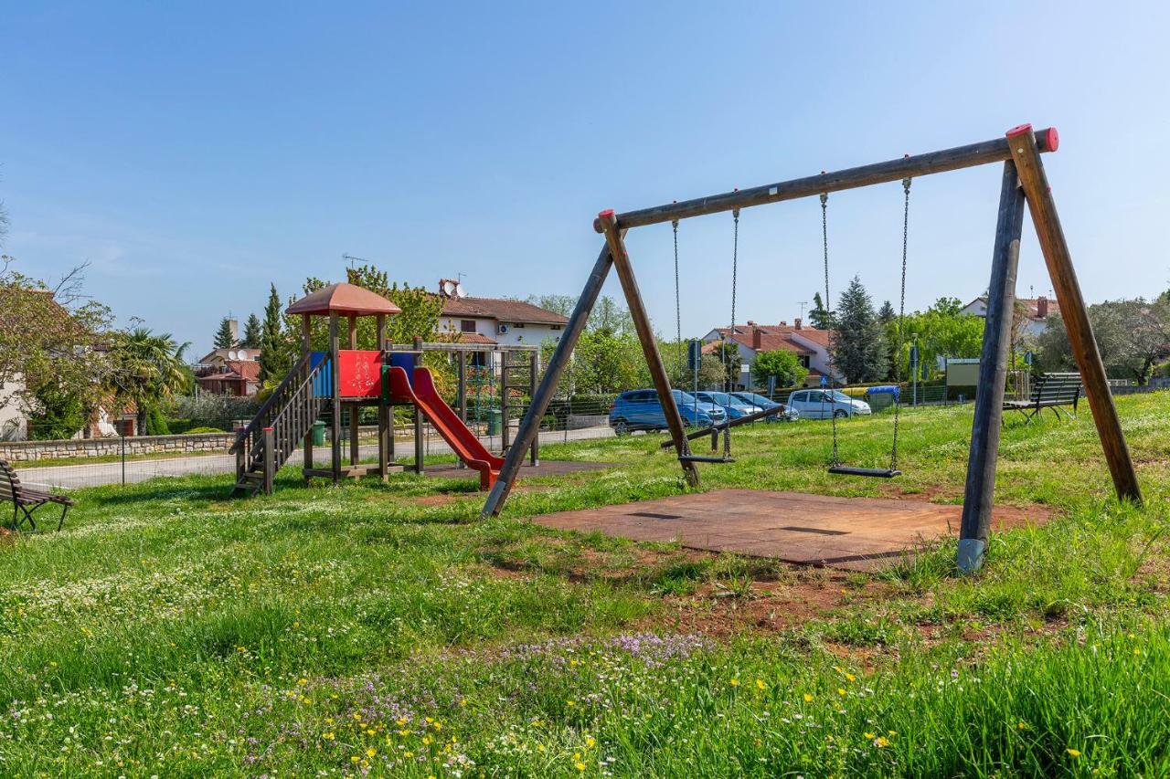Apartments Rita Пореч Екстер'єр фото
