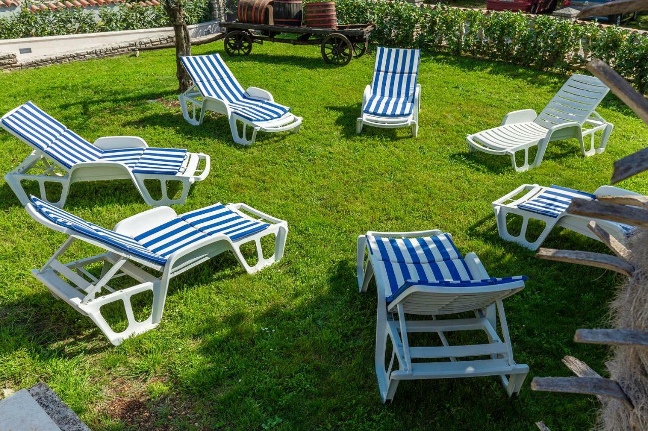 Apartments Rita Пореч Екстер'єр фото
