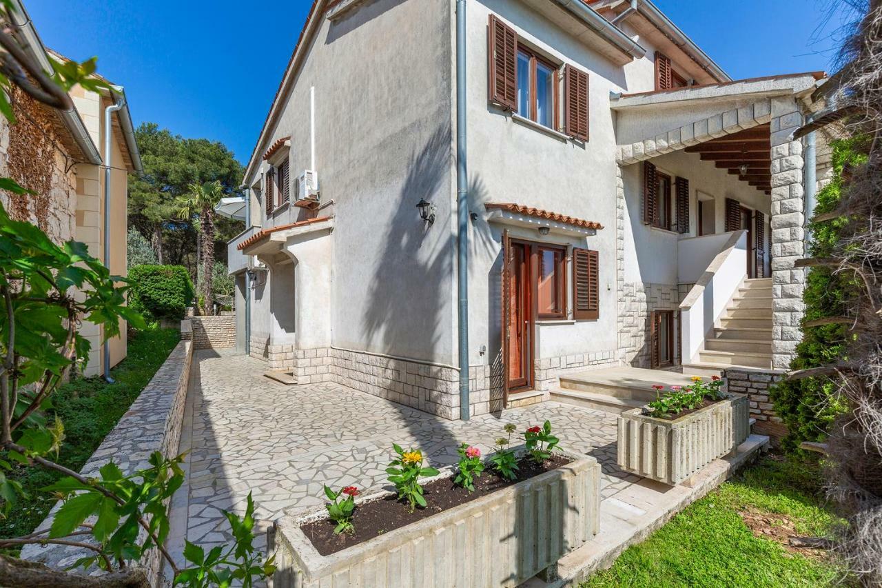 Apartments Rita Пореч Екстер'єр фото