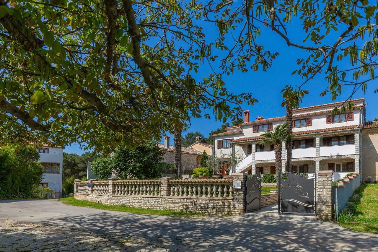 Apartments Rita Пореч Екстер'єр фото
