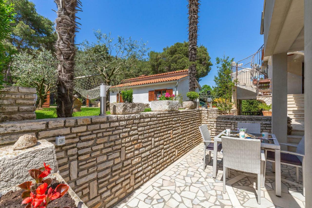 Apartments Rita Пореч Екстер'єр фото
