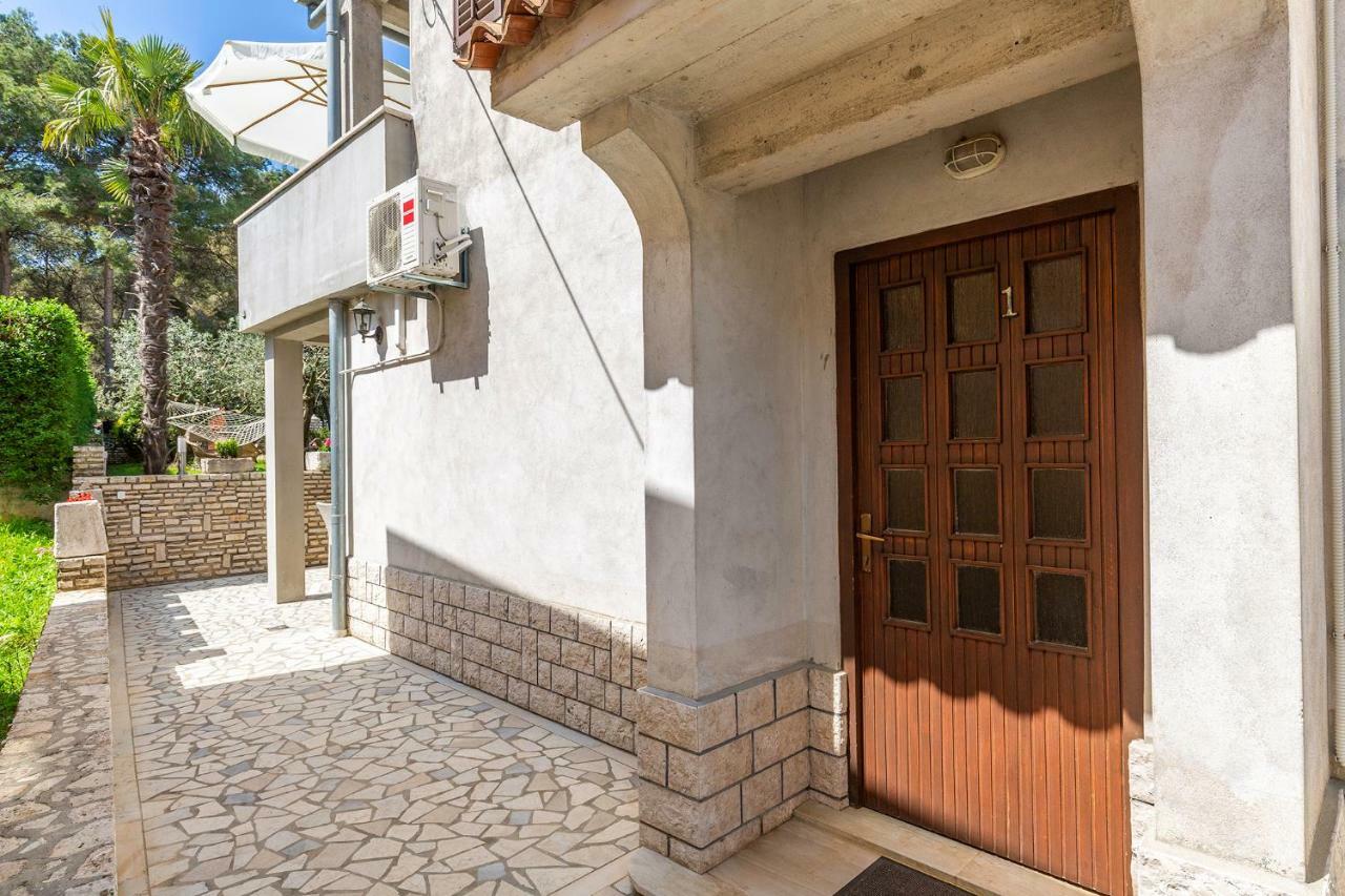 Apartments Rita Пореч Екстер'єр фото